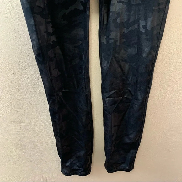 Spanx Faux Leather Black Camo Leggings - Picture 11 of 14